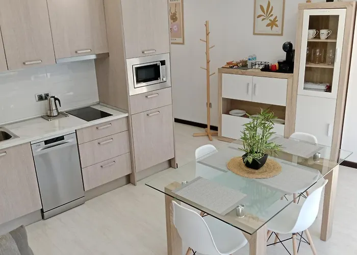 Con Parking Rabanales 21 Tecnocordoba アパート