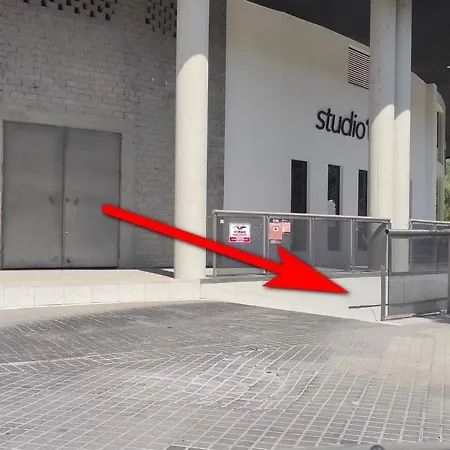 Con Parking Rabanales 21 Tecnocordoba